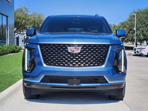 2025 Cadillac Escalade Premium Luxury