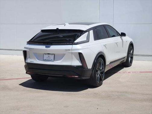 2024 Cadillac LYRIQ Sport w/1SK