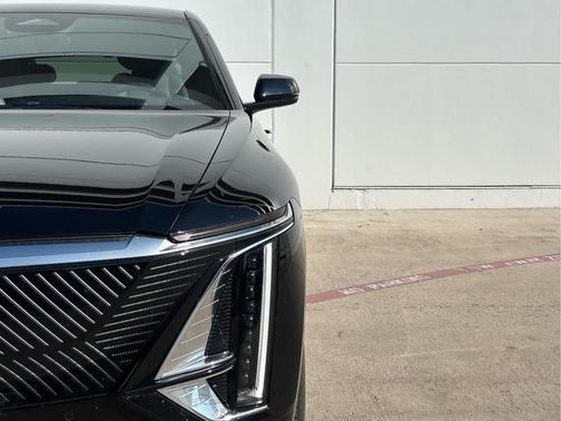 2024 Cadillac LYRIQ Luxury