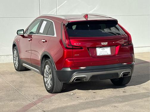 2023 Cadillac XT4 Premium Luxury