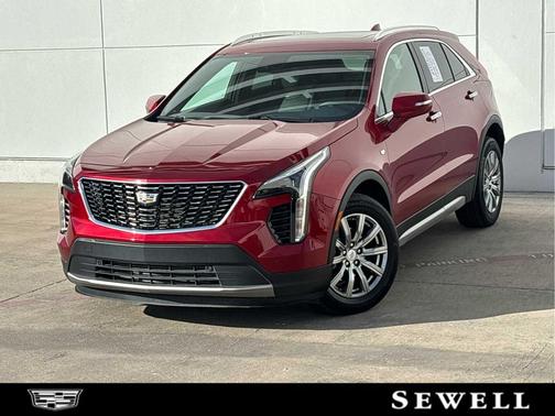 2023 Cadillac XT4 Premium Luxury