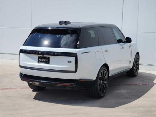 2023 Land Rover Range Rover P400 SE