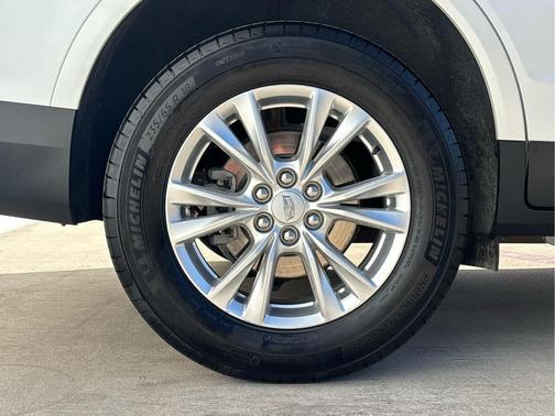 2022 Cadillac XT5 Luxury