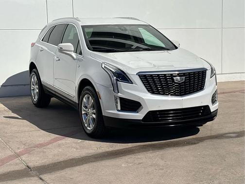 2022 Cadillac XT5 Luxury