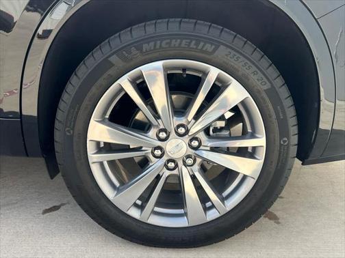 2024 Cadillac XT6 Premium Luxury FWD