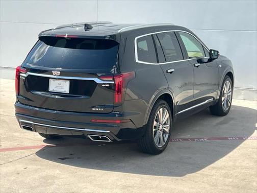2024 Cadillac XT6 Premium Luxury FWD