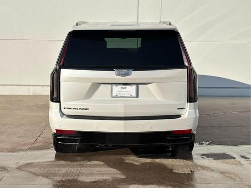 2023 Cadillac Escalade ESV Sport Platinum