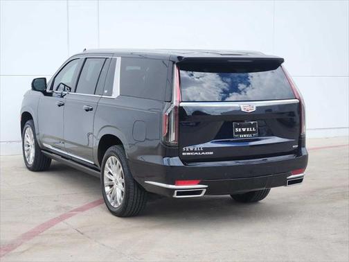 2022 Cadillac Escalade ESV Premium Luxury