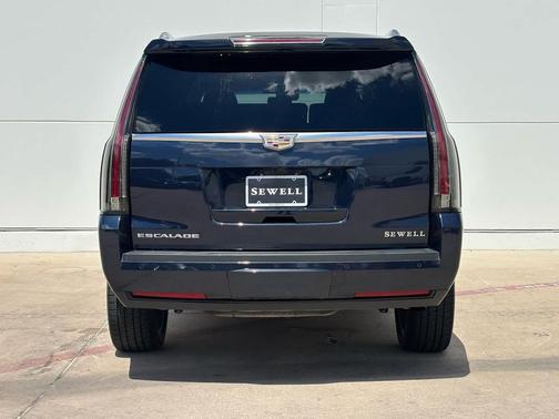 Dark Adriatic Blue Metallic 2019 Cadillac Escalade Premium Luxury