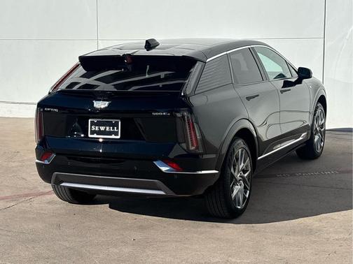 2025 Cadillac OPTIQ Luxury 2 AWD