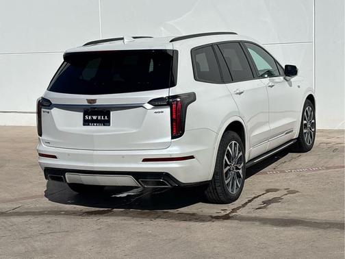 2022 Cadillac XT6 Sport AWD