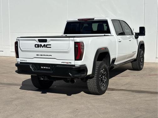 2024 GMC Sierra 2500 AT4X