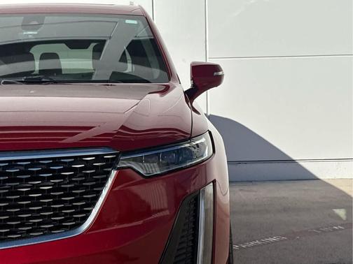 2024 Cadillac XT6 Premium Luxury AWD