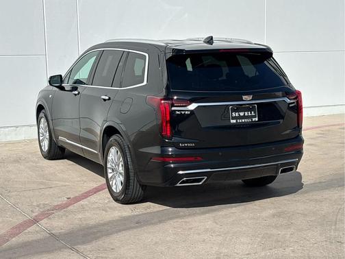 2024 Cadillac XT6 Luxury FWD