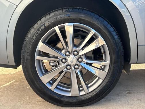 2025 Cadillac XT6 Premium Luxury FWD