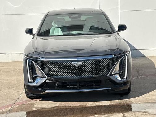 2023 Cadillac LYRIQ Luxury