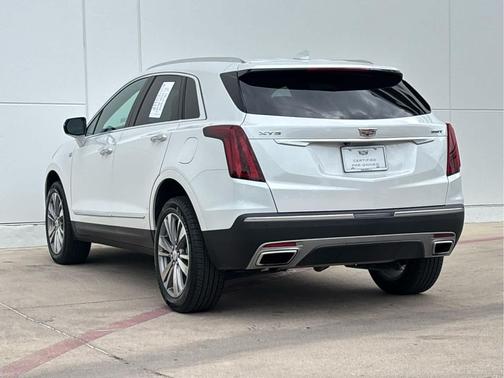 Crystal White Tricoat 2024 Cadillac XT5 Premium Luxury