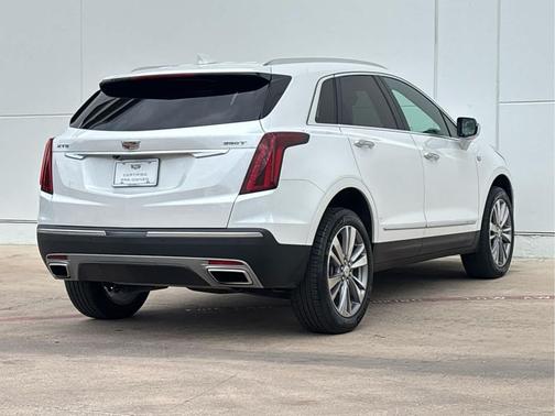 Crystal White Tricoat 2024 Cadillac XT5 Premium Luxury