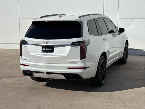 2023 Cadillac XT6 Sport AWD