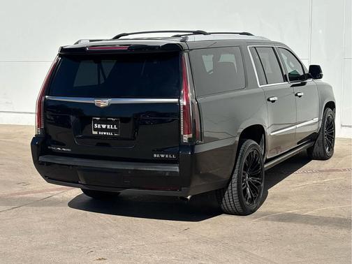 2018 Cadillac Escalade ESV Platinum