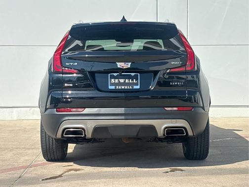 Stellar Black Metallic 2023 Cadillac XT4 Premium Luxury