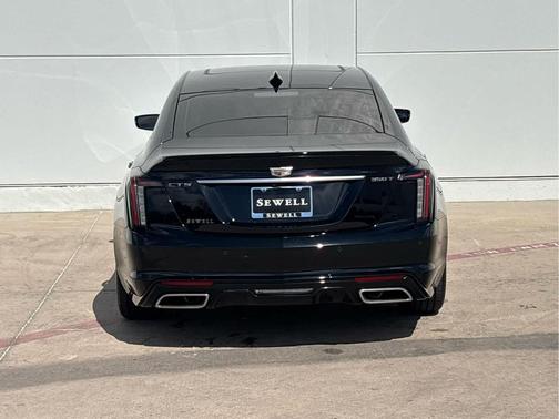 2022 Cadillac CT5 Sport