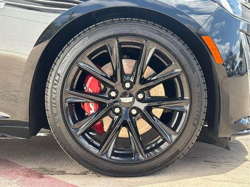 2022 Cadillac CT5 Sport