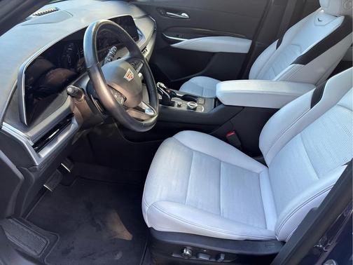 2024 Cadillac XT4 Sport