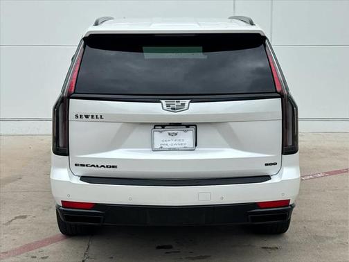 2024 Cadillac Escalade Sport