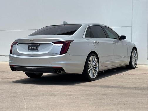 Radiant Silver Metallic 2020 Cadillac CT6 3.6L Luxury