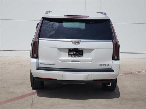 2018 Cadillac Escalade Platinum