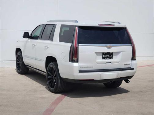 2018 Cadillac Escalade Platinum