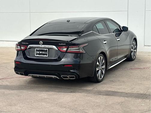 2022 Nissan Maxima 3.5 Platinum