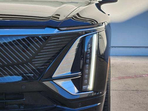 2025 Cadillac LYRIQ Luxury