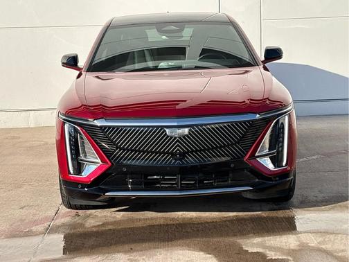 2024 Cadillac LYRIQ Tech