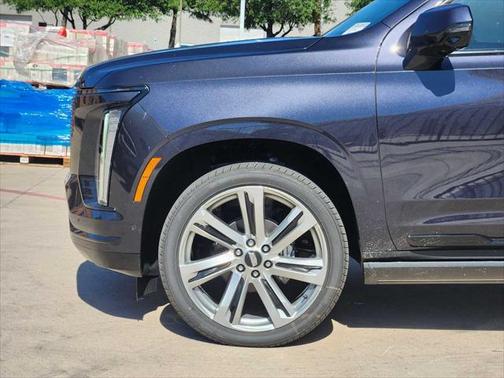 2025 Cadillac Escalade ESV Sport