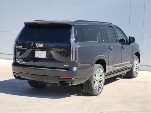 2025 Cadillac Escalade ESV Sport