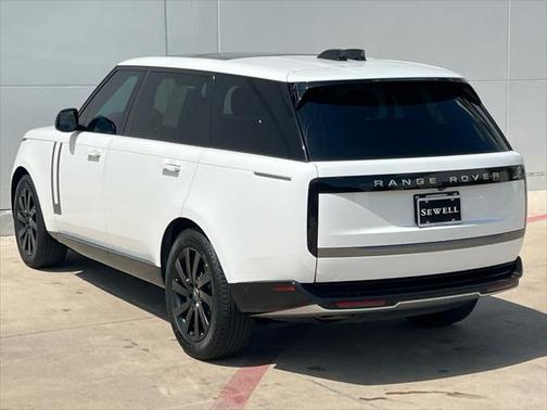 2024 Land Rover Range Rover P400 SE