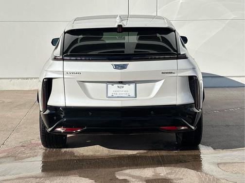 2024 Cadillac LYRIQ Sport