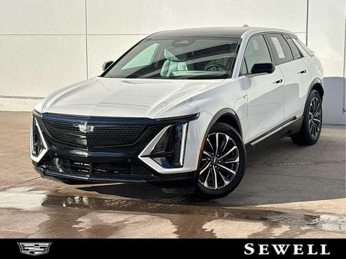 2024 Cadillac LYRIQ Sport