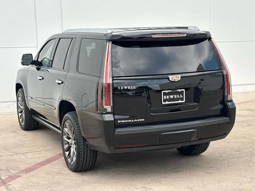 2020 Cadillac Escalade Platinum