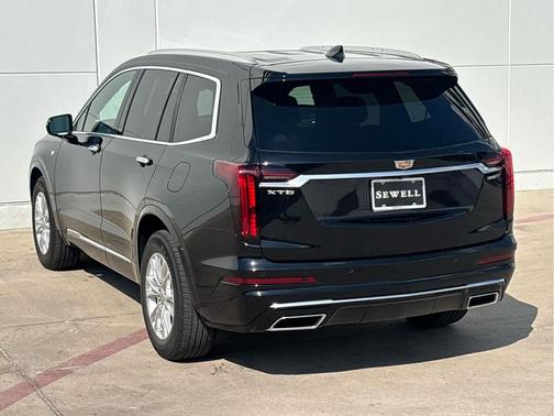2023 Cadillac XT6 Luxury FWD