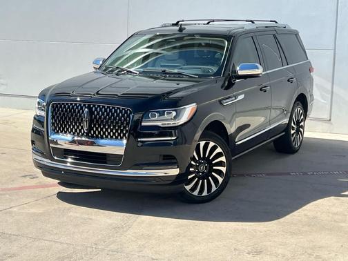 2022 Lincoln Navigator Black Label