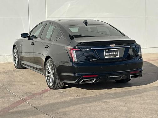 2023 Cadillac CT5 Sport