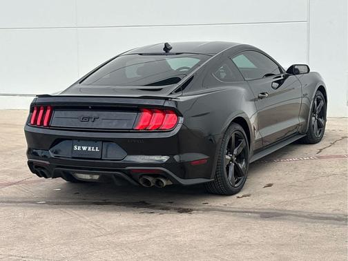 2022 Ford Mustang GT