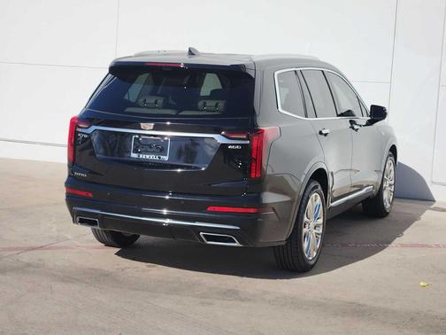 2025 Cadillac XT6 Premium Luxury FWD