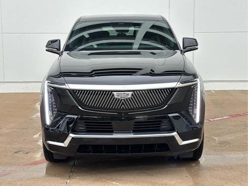 2025 Cadillac Escalade IQ Luxury 1