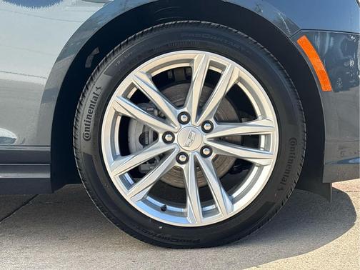 2025 Cadillac CT4 Luxury RWD