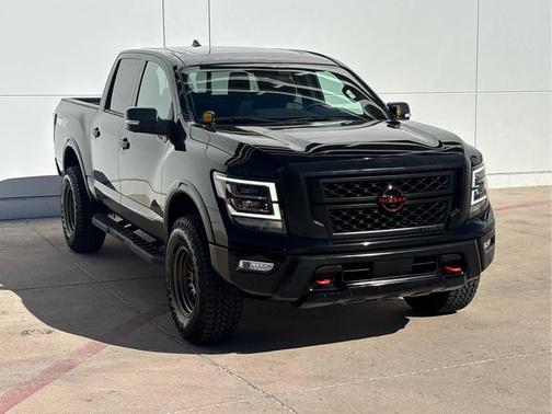 2023 Nissan Titan PRO-4X