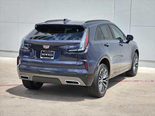 2025 Cadillac XT4 Sport